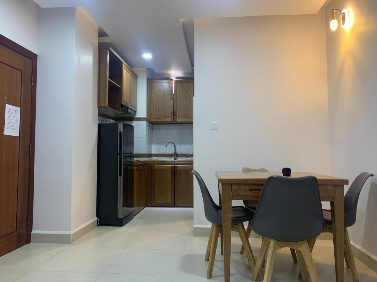 60m² 2 slaapkamer, 2 privé badkamer Appartement in Chamkar Morn Phnom-Penh Buitenkant foto