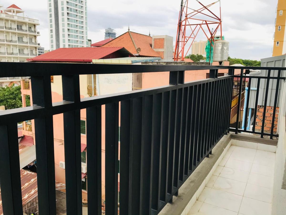60m² 2 slaapkamer, 2 privé badkamer Appartement in Chamkar Morn Phnom-Penh Buitenkant foto