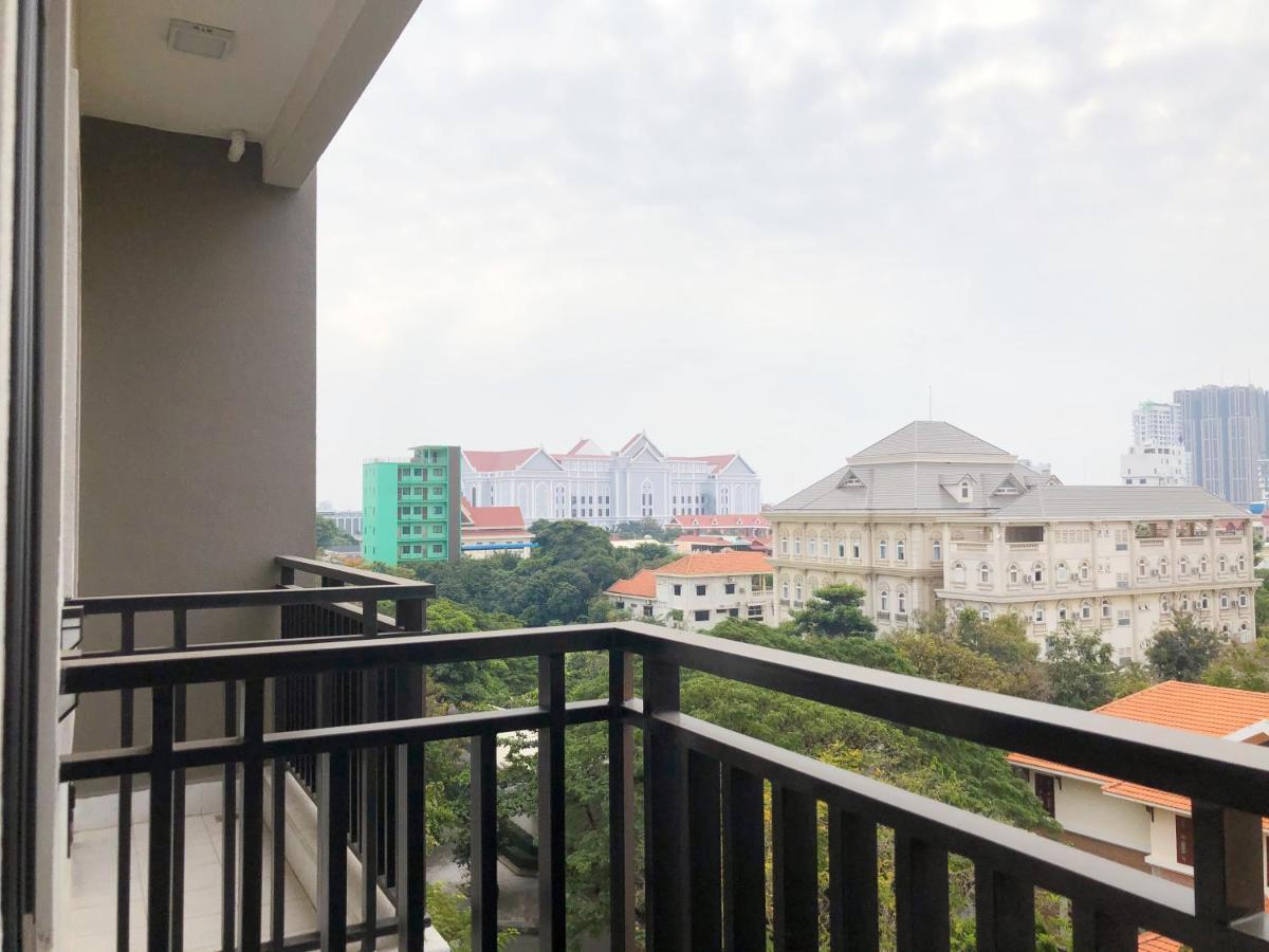 60m² 2 slaapkamer, 2 privé badkamer Appartement in Chamkar Morn Phnom-Penh Buitenkant foto